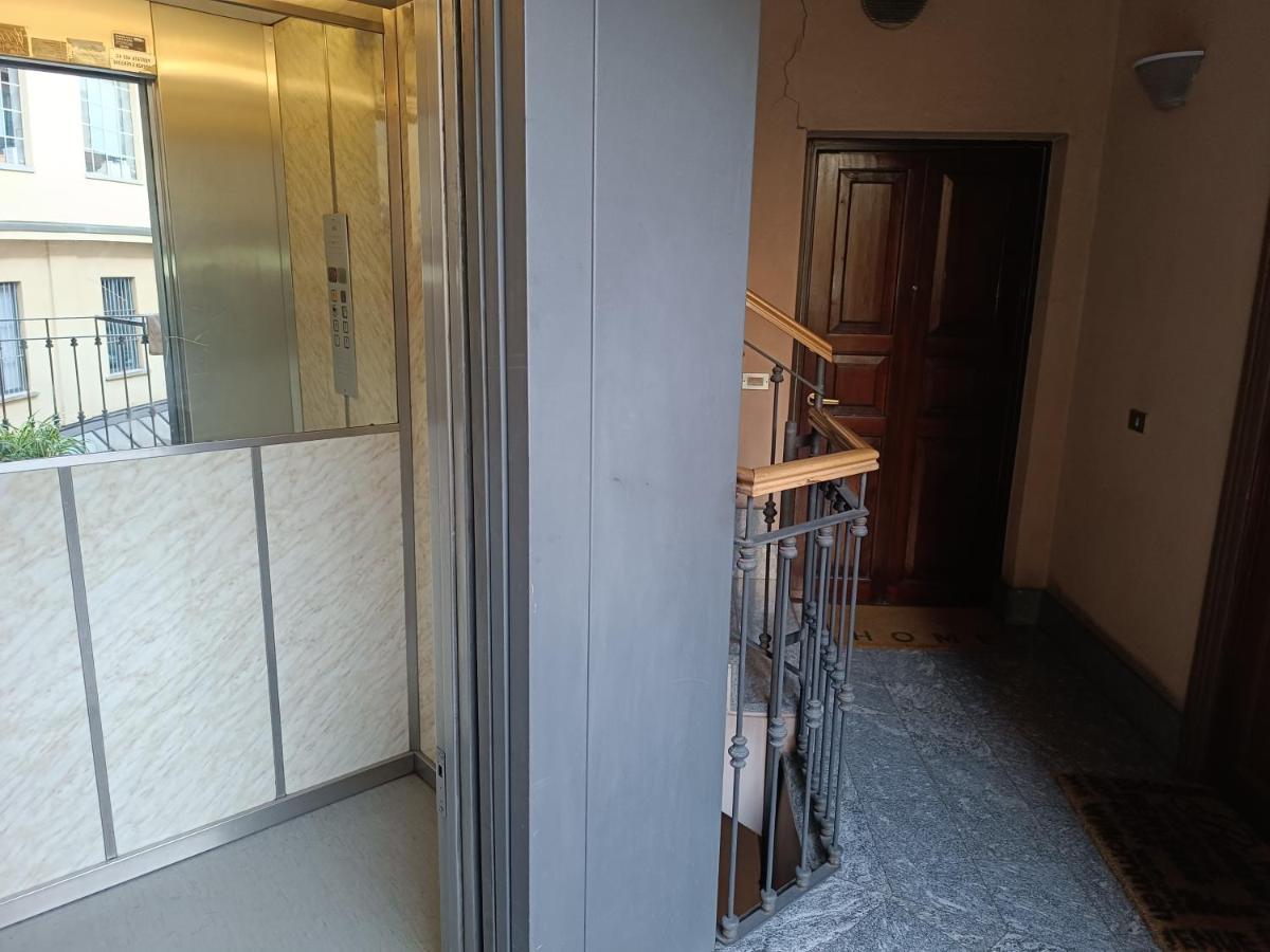 Bligny25 Apartamento Milão Exterior foto