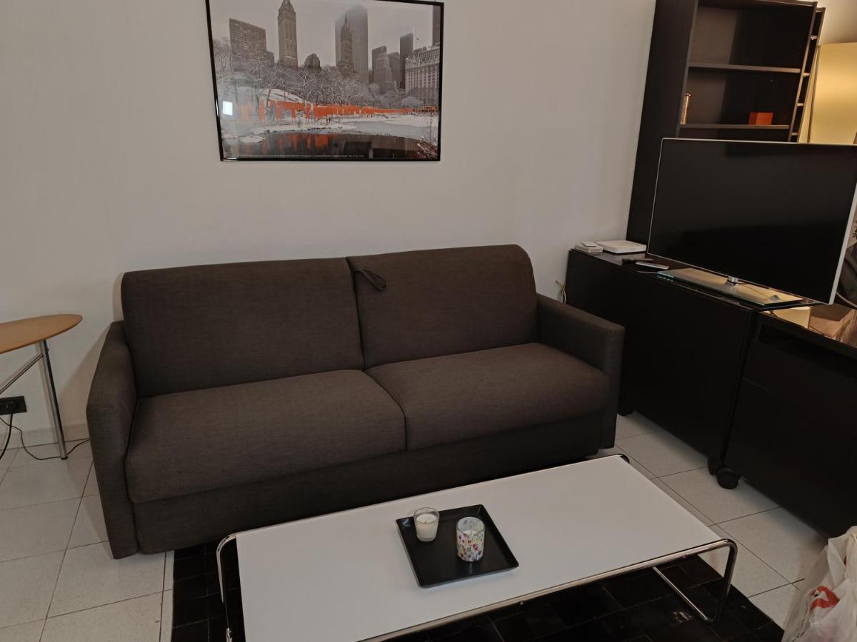 Bligny25 Apartamento Milão Exterior foto